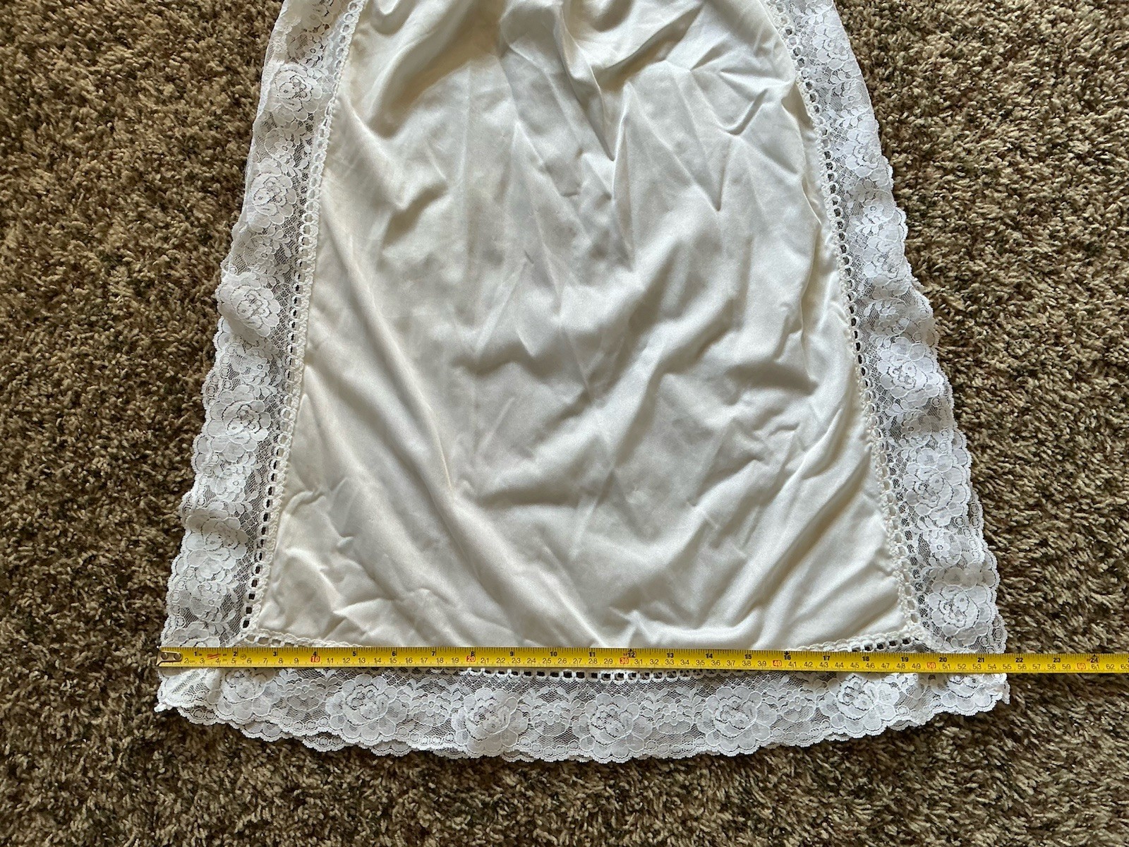 Vintage Mardor White Sz Medium 6 Nylon Tricot Lace Trim Slip GUC