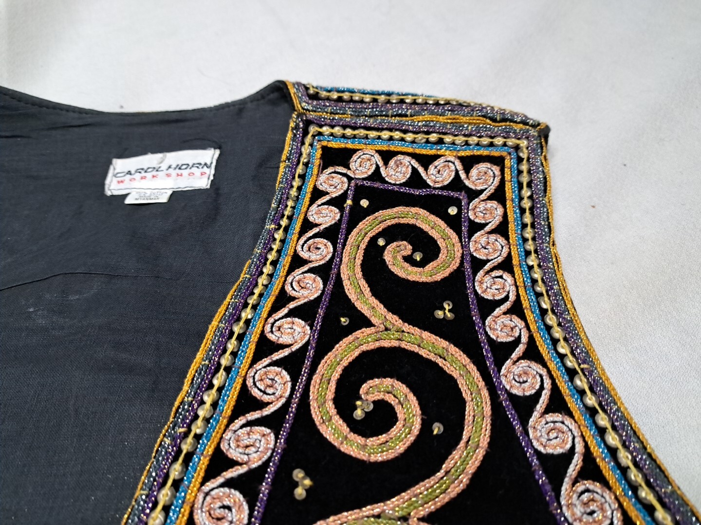 Vintage Carol Horn Workshop 3D Elephant Vest Bead Sequin Boho M/L Hand Sewn
