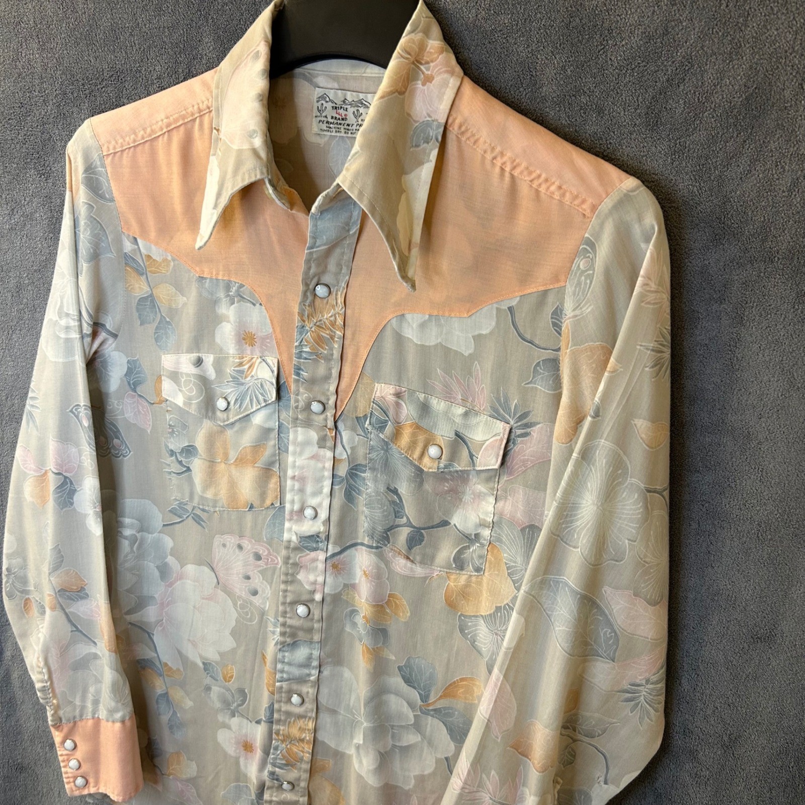 Vintage 70s Triple LLL Womens M Floral Western Pearl Snap Peach Grey Butterfly