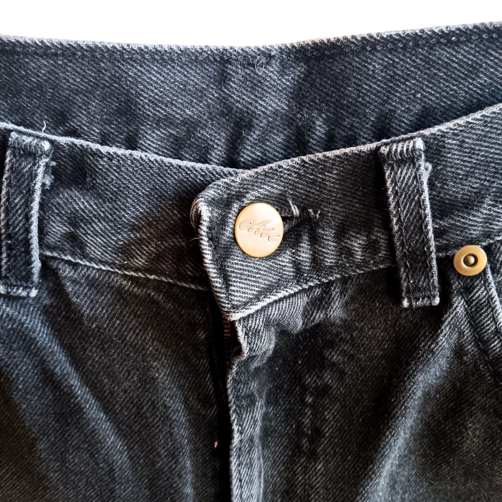 Vintage Jeans Size 12 30×33 Chic Women’s Black High-Waisted Tapered 1980’s Tall