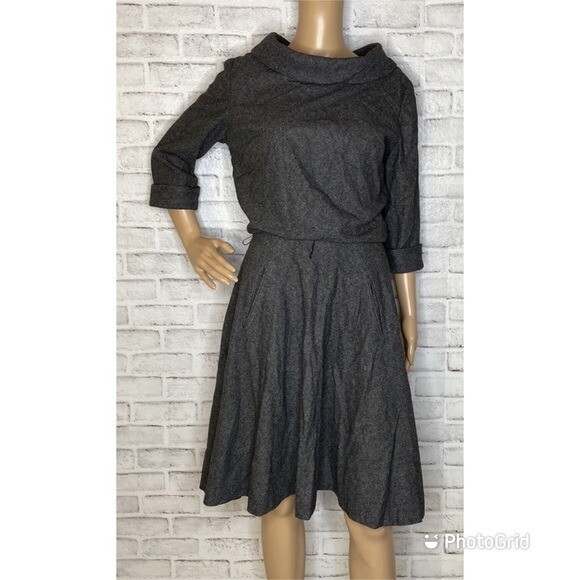 Vintage 1950’s Parade New York gray wool dress 28” Waist