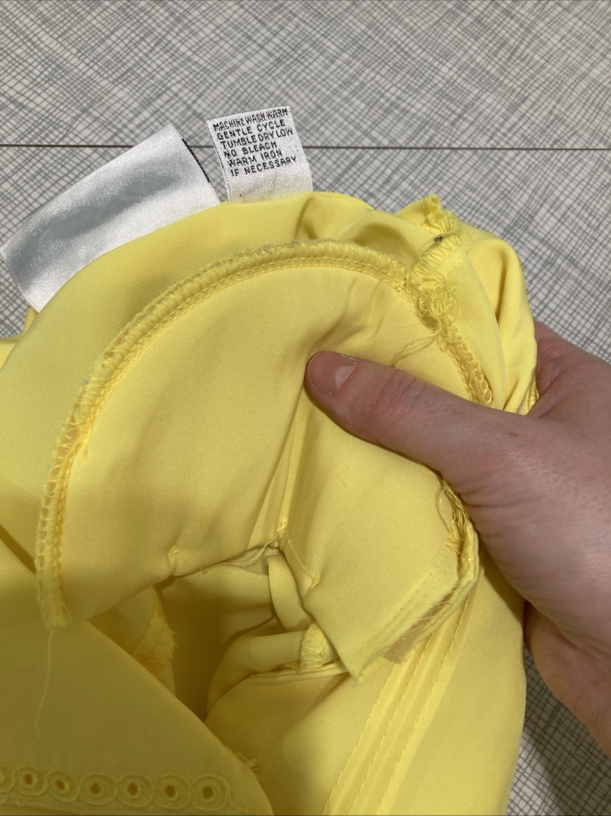 Vtg 1980s Yves Saint Clair Yellow Fabric Button Secretary Cottagecore Top Blouse