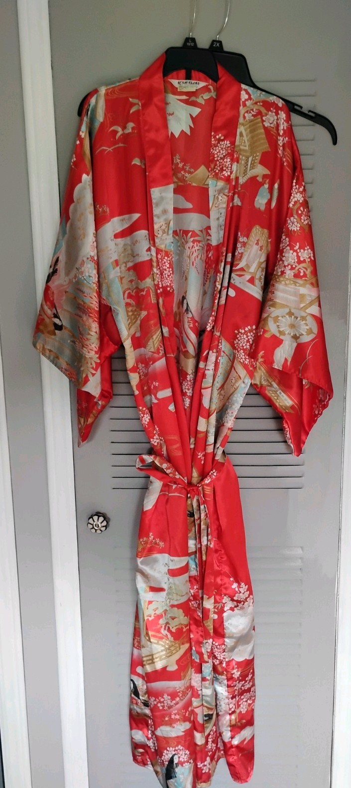 Vintage IchiBan Made In Japan Red Polyester Scenic Print Traditional Kimono Robe