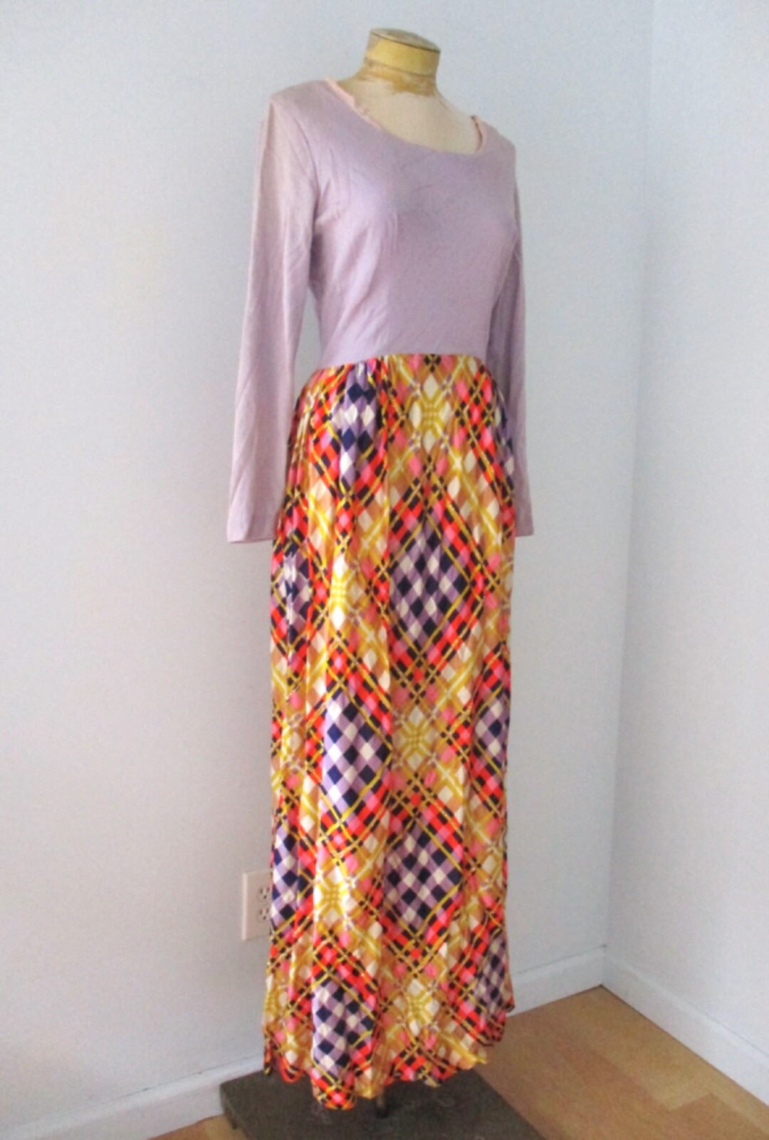Vtg 70s purple pink diamond sparkly ribbon trim silky knit hostess maxi dress 14