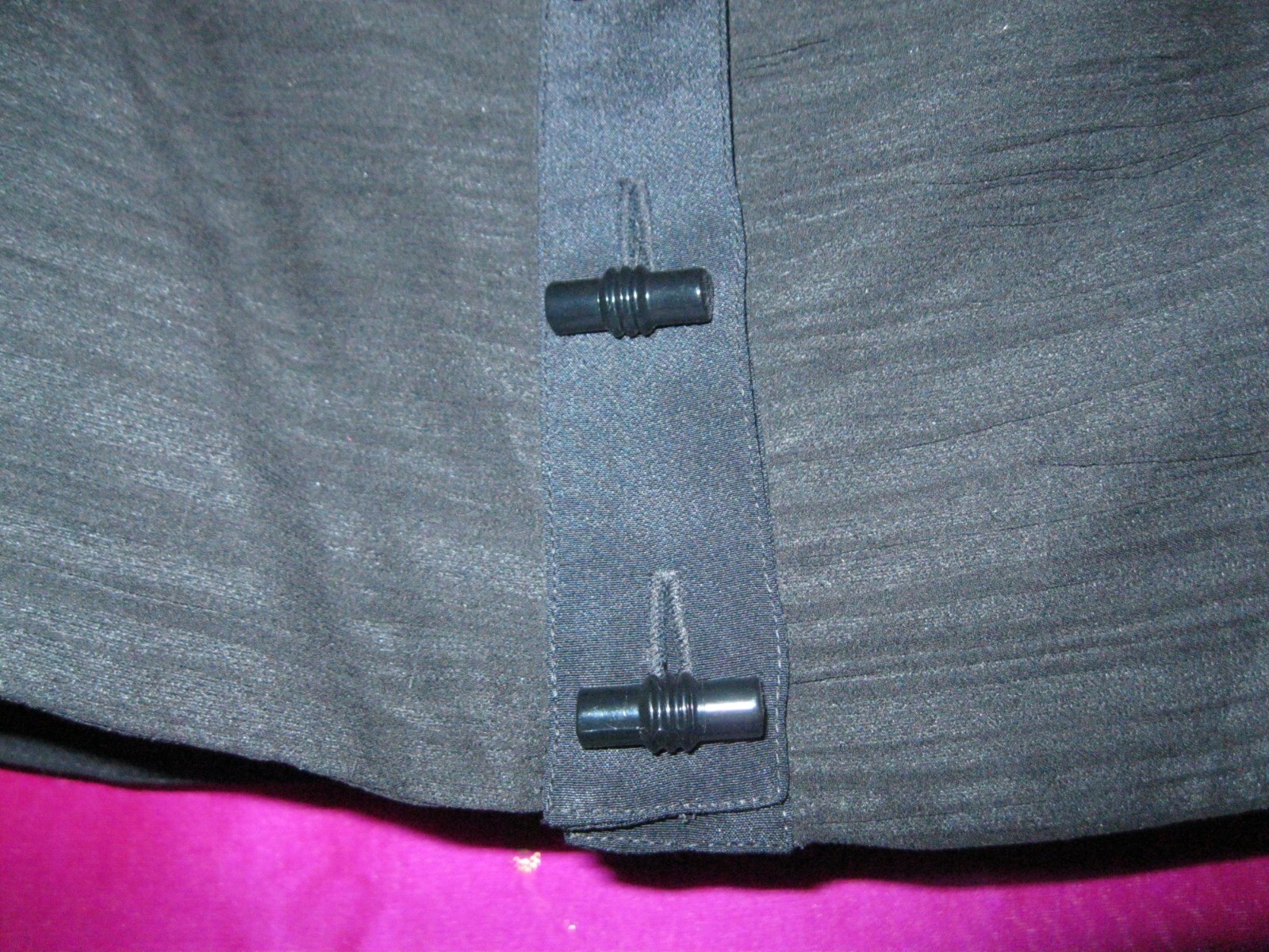VINTAGE, SHORT BLACK SILK JACKET, SZ . 4 OR 6, L/S W/ SILK COLLAR, DRESSY, LINED