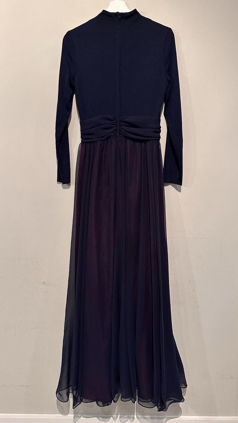 Vintage Miss Elliette Classic Elegant 70’s Navy Blue Women Maxi Gown Chiffon