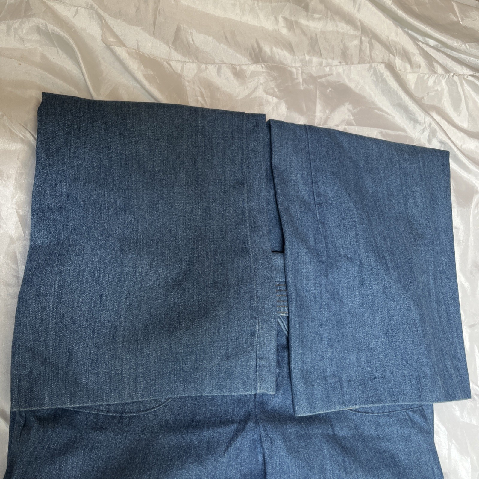 Vintage Levi’s Wide Leg Flare 60s 70s Talon Zip Orange Tab Denim Jeans