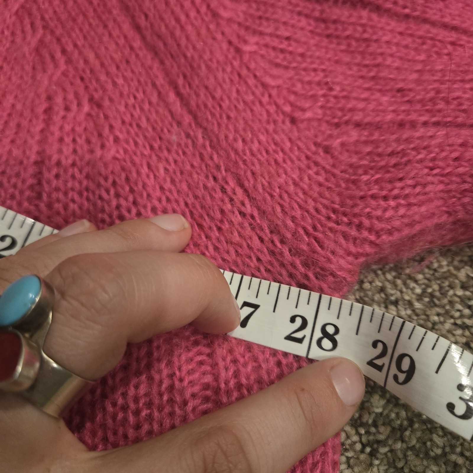 80s Vintage Fuzzy Mohair Blend Long Pullover Sweater Knit Magenta Pink Sz 26 28