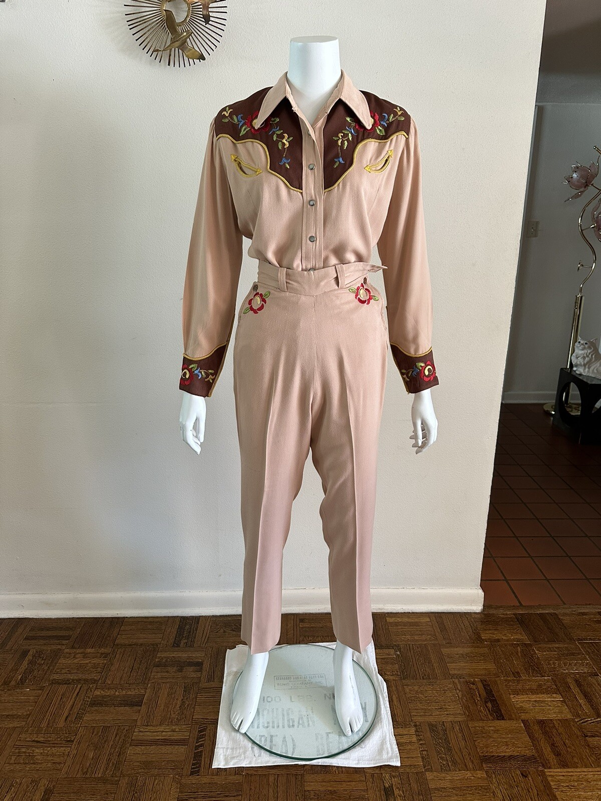 1940s Western Gabardine Cowgirl Suit Embroidered Pearl Snap Shirt & Pant Set XS