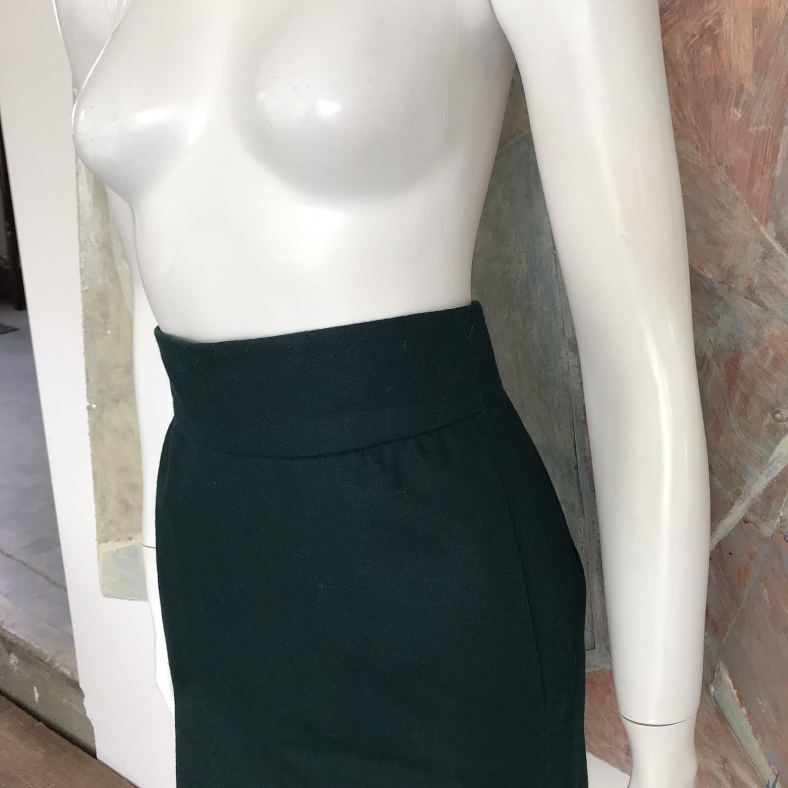 Vintage Gloria Sachs Jungle Hunter Green Wool Pencil High Waisted Skirt Size 4