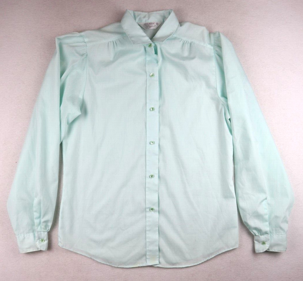 VINTAGE WOMEN’S MINT GREEN LONG SLEEVE BUTTON-UP BLOUSE – CLASSIC ELEGANCE – 10