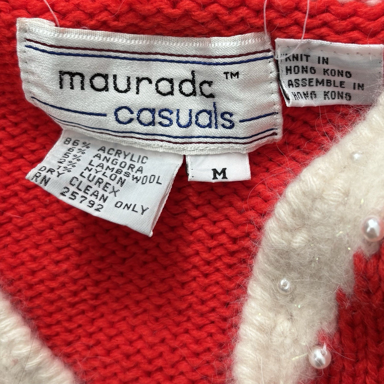 Vintage 1980’s Maurada Casuals Red & White Knit Bow Beaded Pearl Sweater M