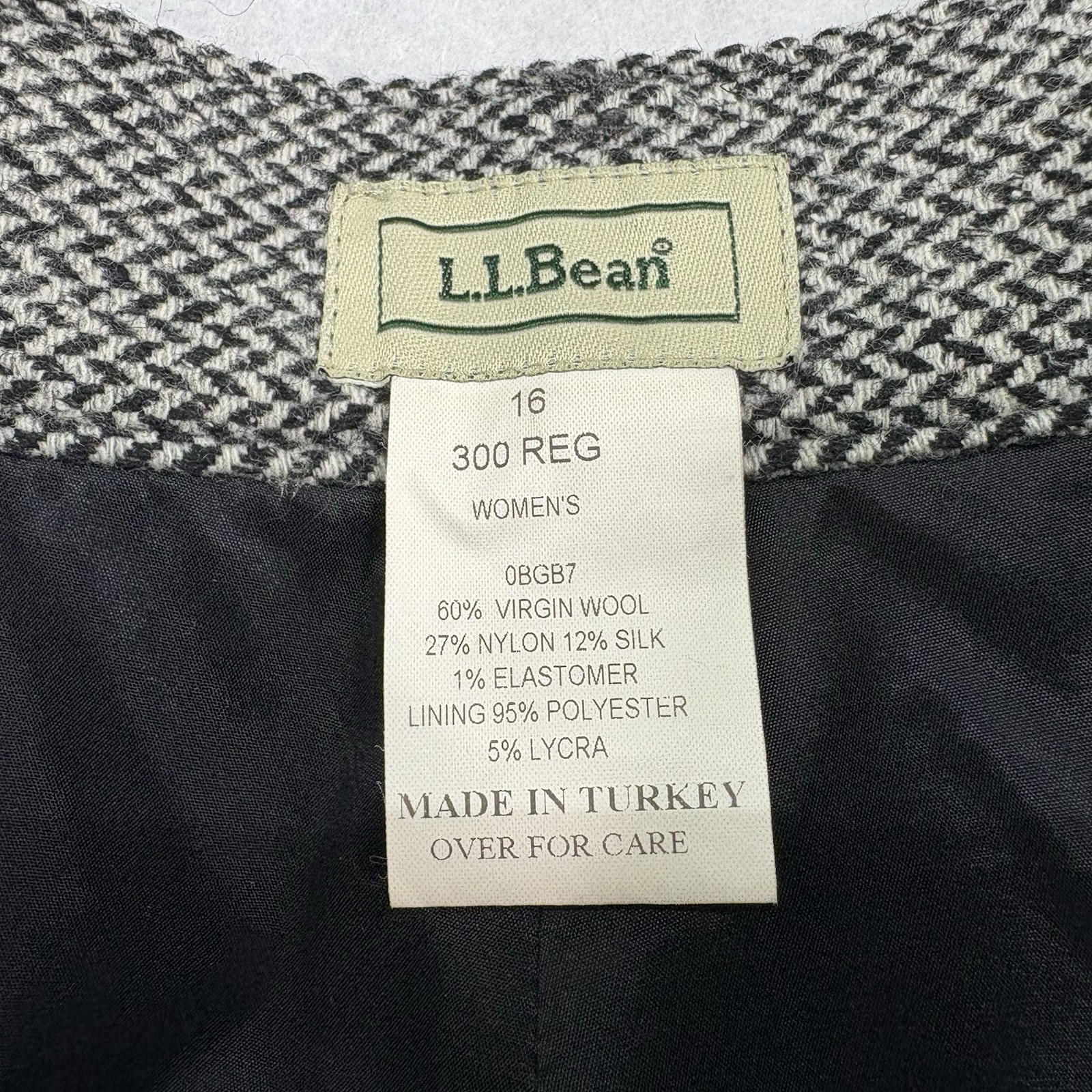 Vintage L.L. Bean Women’s Size 16 Gray Herringbone Virgin Wool Silk Trouser Pats