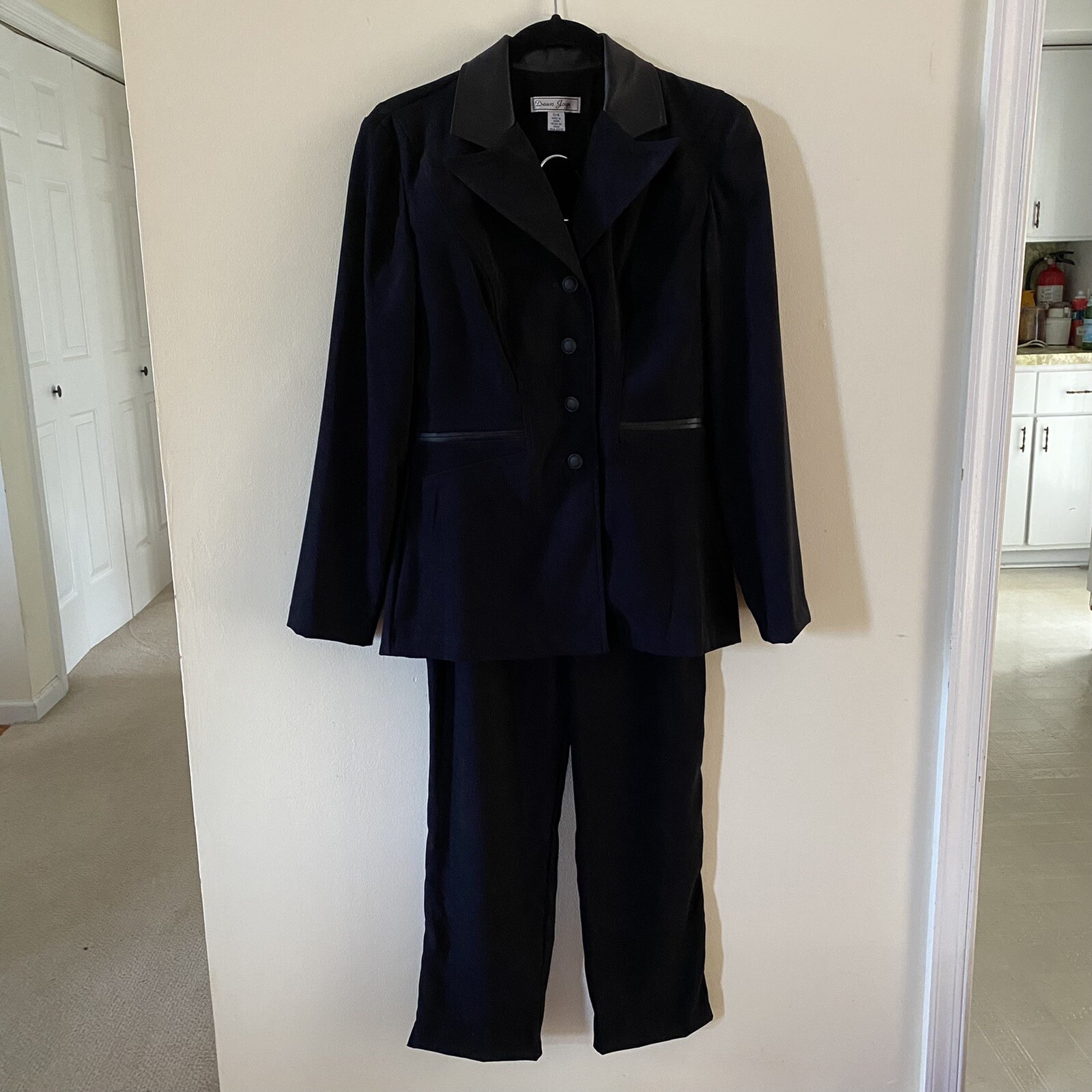 Vintage Dawn Joy Brushed Polyester Suit (Blazer & Pants) Sz 3/4 Black 29” Inseam