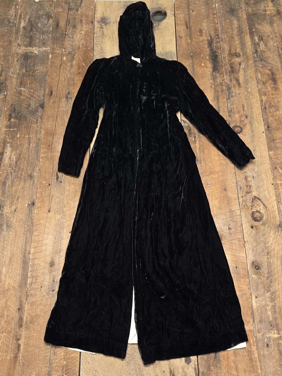 Vintage 1920s 30s Opera Coat Black Velvet Evening Floor Length Victorian