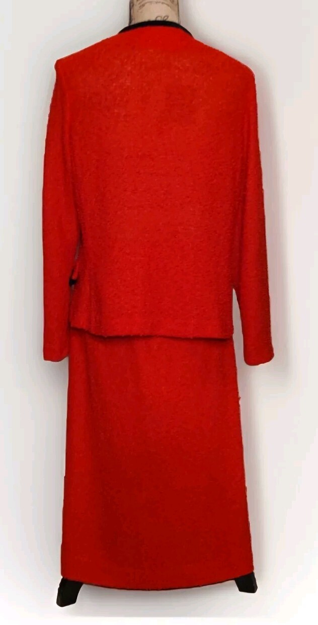 Vintage Wilroy Traveller NY Red Knit Jacket & Skirt Suit – Women’s Size 16