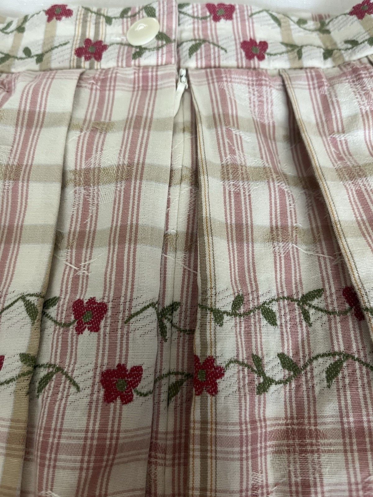 Vintage German skirt 100% Baumwolle Cotton Boho Rosebud Skirt, Lined, Side Zip