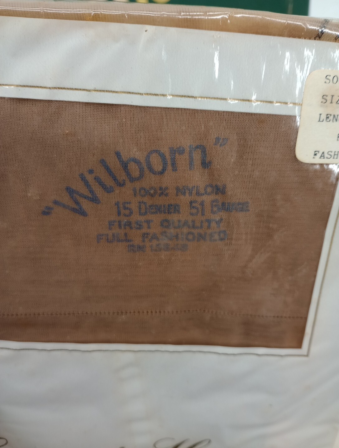 Vtg WILBORN Exquisite Hosiery Size 9 Soft Beige L29 Full Fashioned Orig Box Read