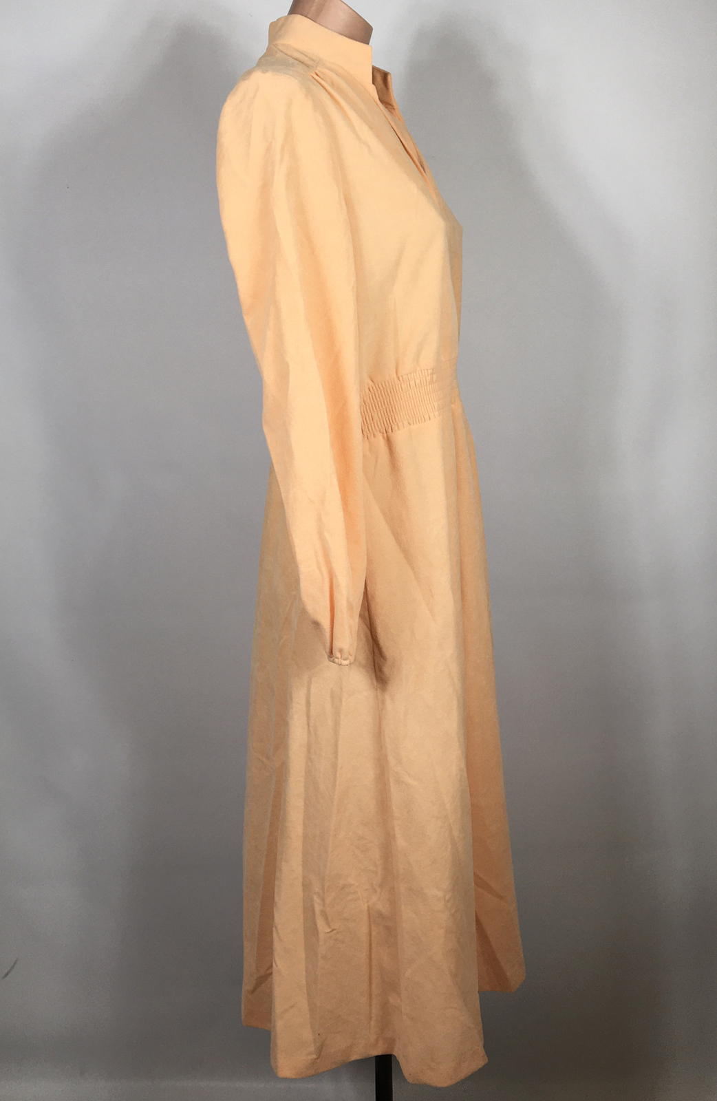 Vintage 60s Orange Smoked Waist Hostess Shirt Dress MOD Jerrie Lurie 10 ILGWU