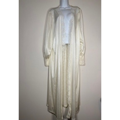 Vintage Val Mode Peignoir Lingerie Robe 2X Cream Lace Trim Embroidered Bridal