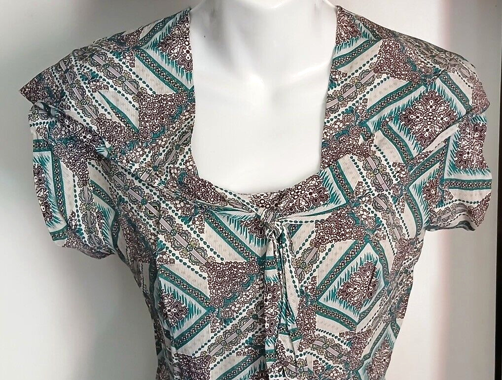 Unique & Flattering 40s handmade Rayon dress with cute tie around neck.Must See!
