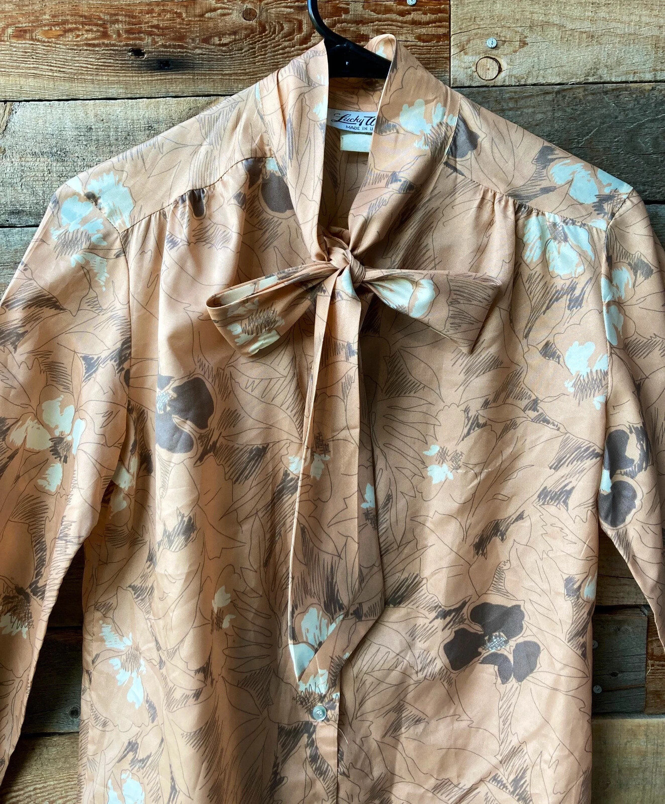 Vintage 1950’s Pussy Bow Silky Floral Blouse by „Lucky Winner” in Size 9/10
