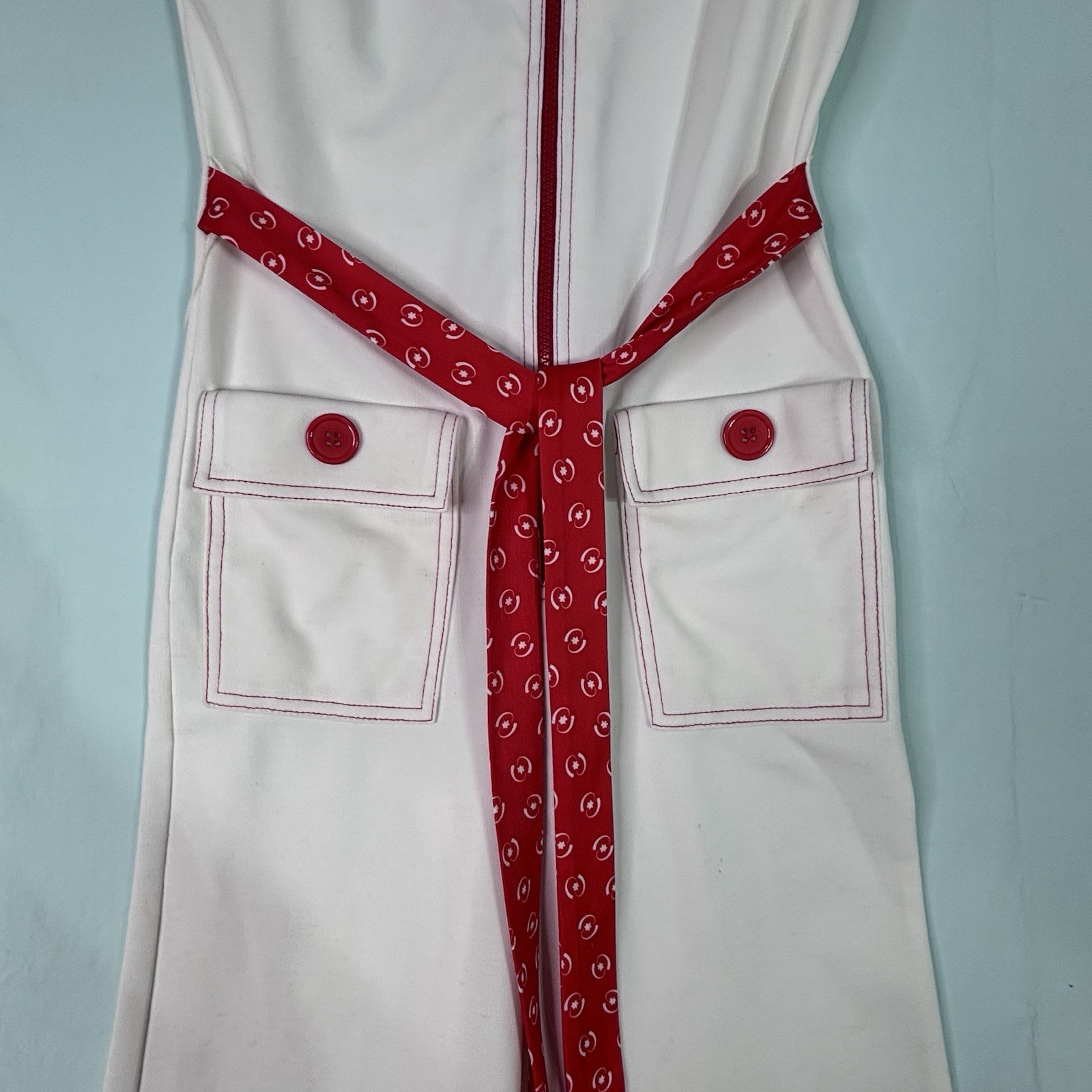VTG 1970’s Jerell Of Texas Women’s White Zip Front Jumpsuit W/ Red Trim Sz 5?