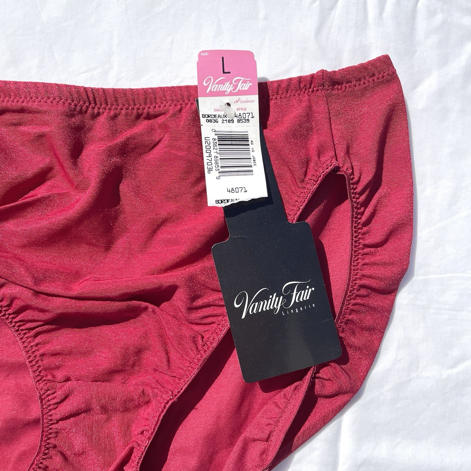 Vanity Fair Body Sleeks High Cut Silky Panties Womens Large Bordeaux Red 48071