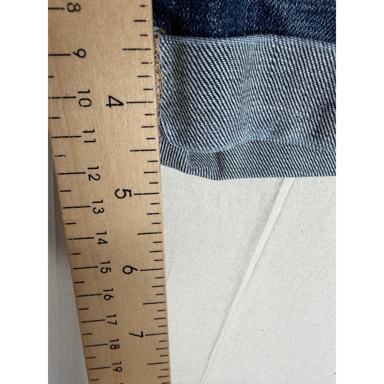 Gap 1969 Sexy Boyfriend Denim Shorts size 25 Blue