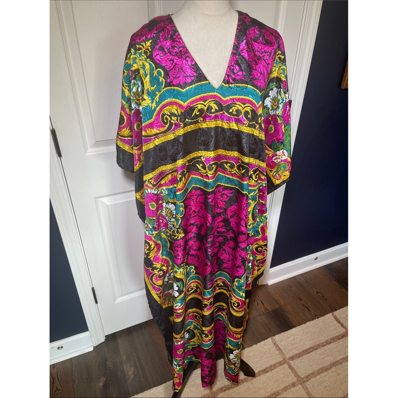 Vintage Exclusively Yours Vibrant Fuchsia & Black Maxi Dress Kaftan Baroque OS