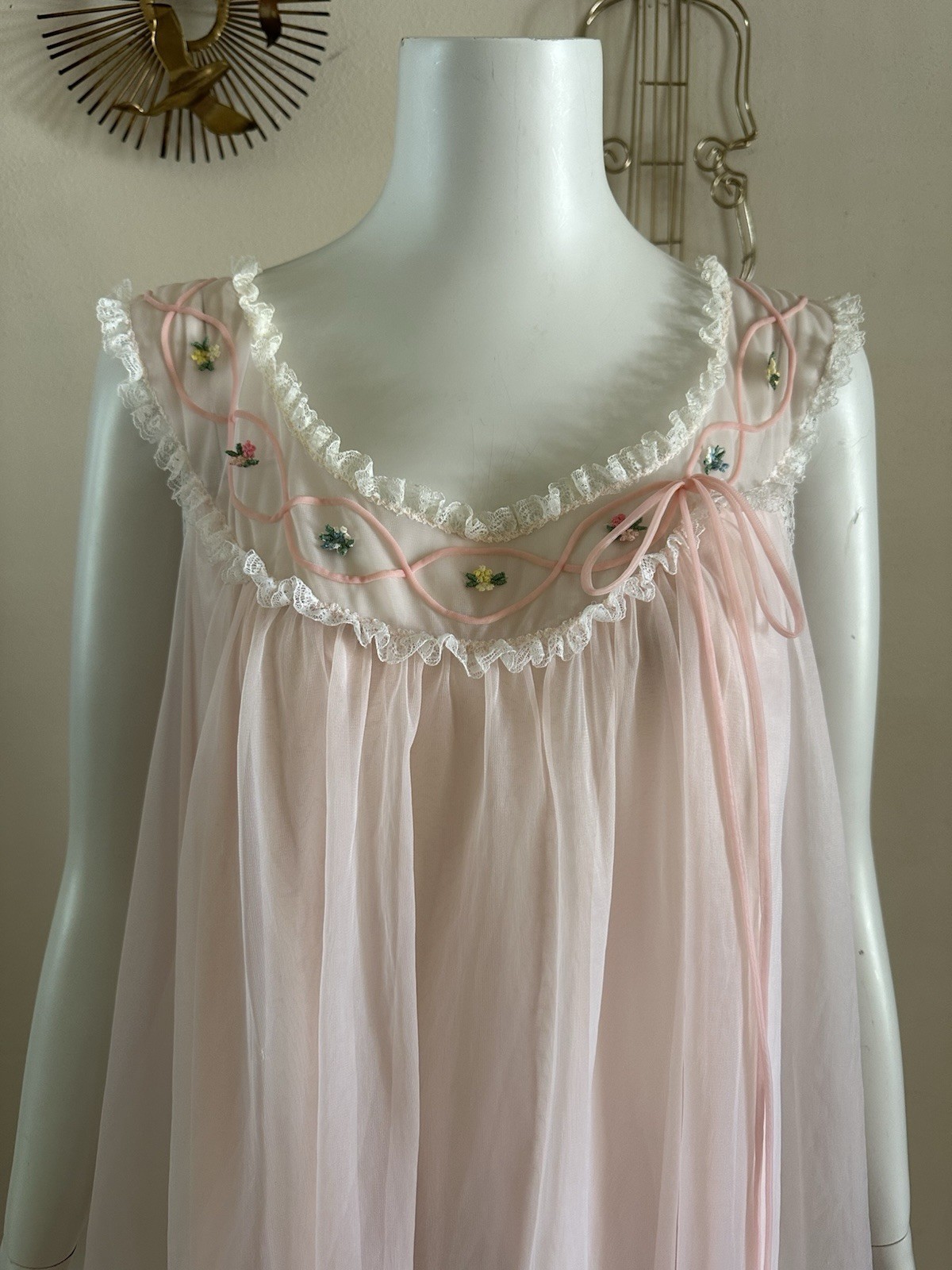 1960s Gotham Pink Nylon Peignoir Set Babydoll Chiffon Lace Lingerie Robe M VTG