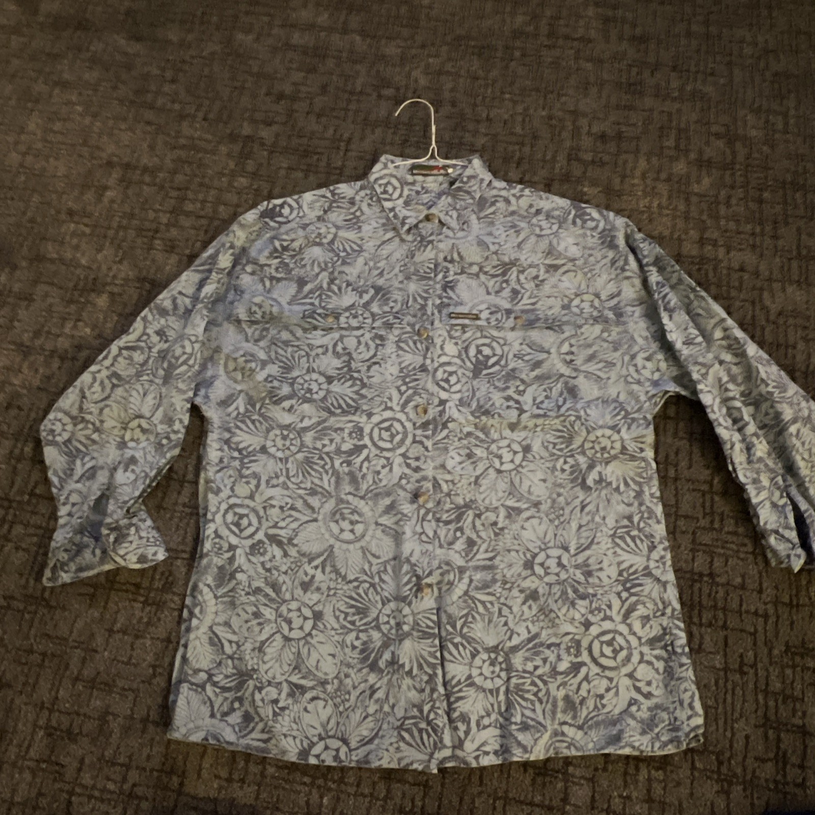 Vintage 80’s Outback Red women’s printed chambray size small