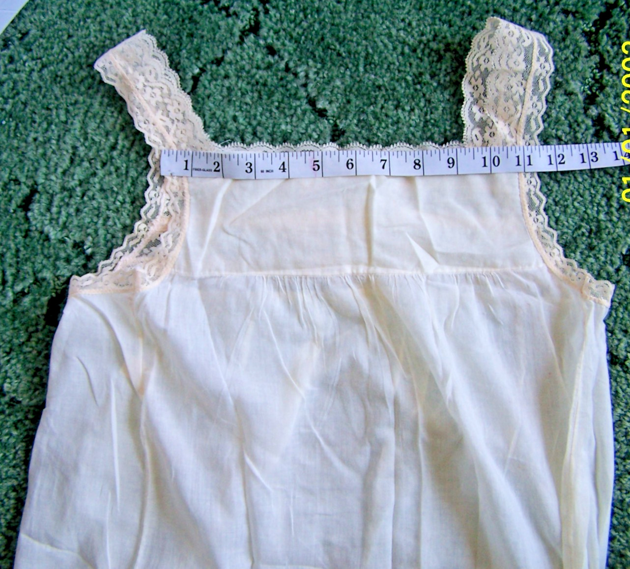 Small Vtg Cream Nightgown 100% Cotton Sleepwear Romantic Pink Lace Ribbon Bodice