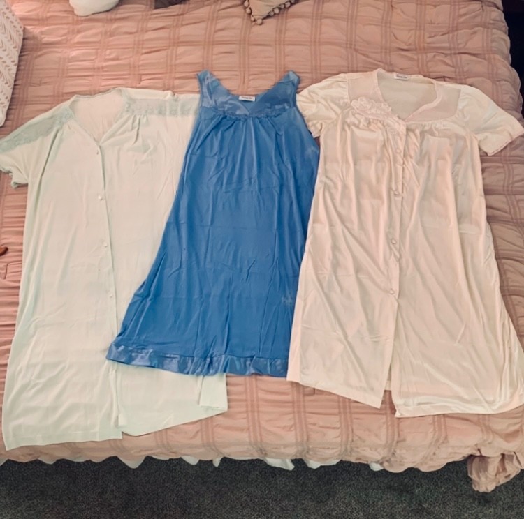 LOT of 3x Vintage Vanity Fair BLUE PINK AQUA Robe Slip Gown Nylon Nightgown SZ S