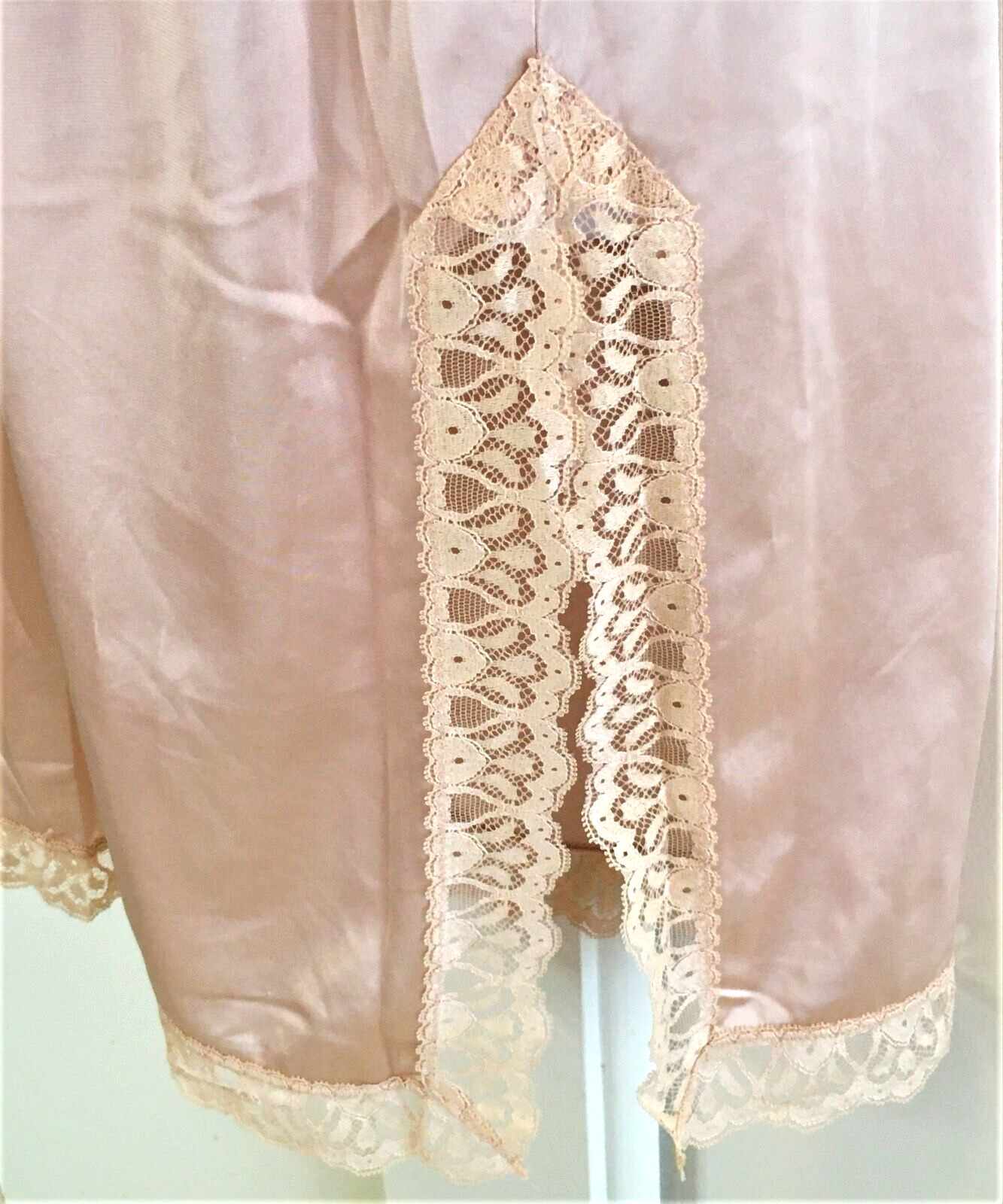 Vintage Half Slip by Blush Sz. Small Champagne Lace Side Slit Nylon NOS NWOT
