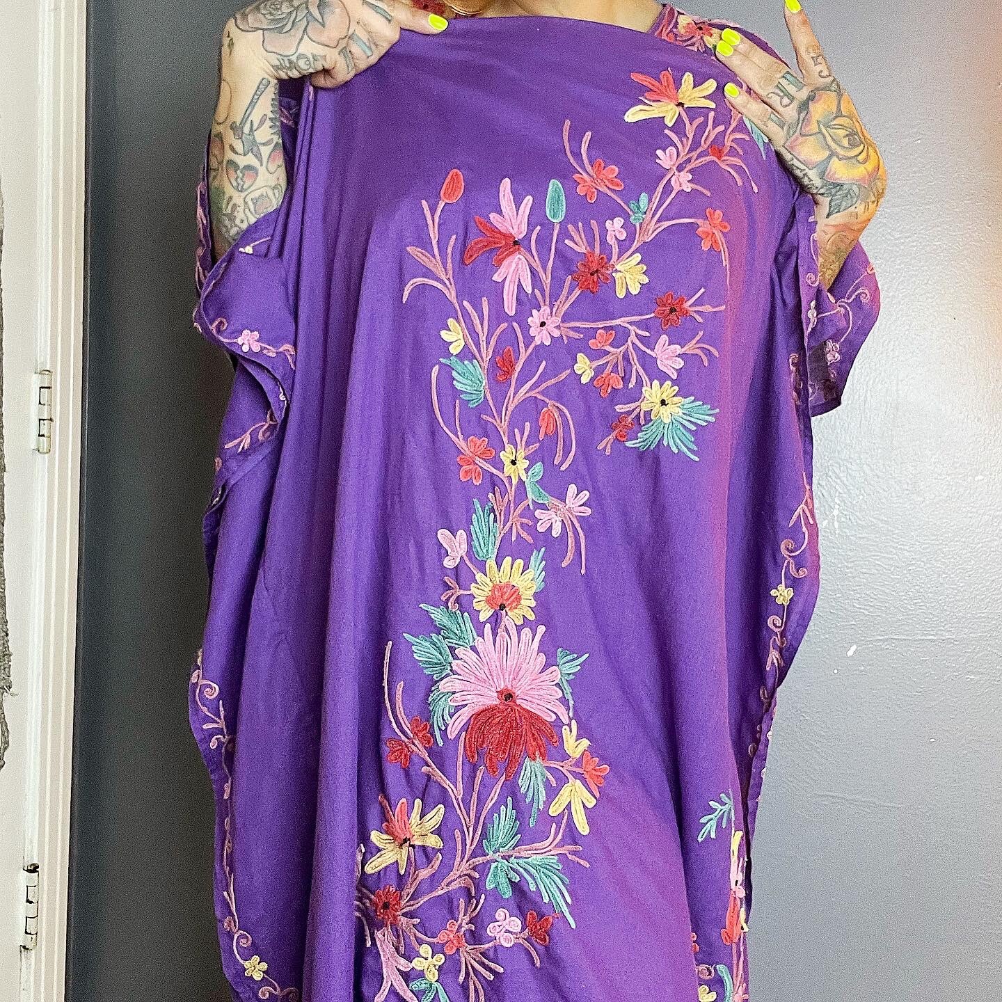ROYAL PURPLE 70’s 70s Corded Embroidery Embroidered Vintage Caftan Kaftan Dress