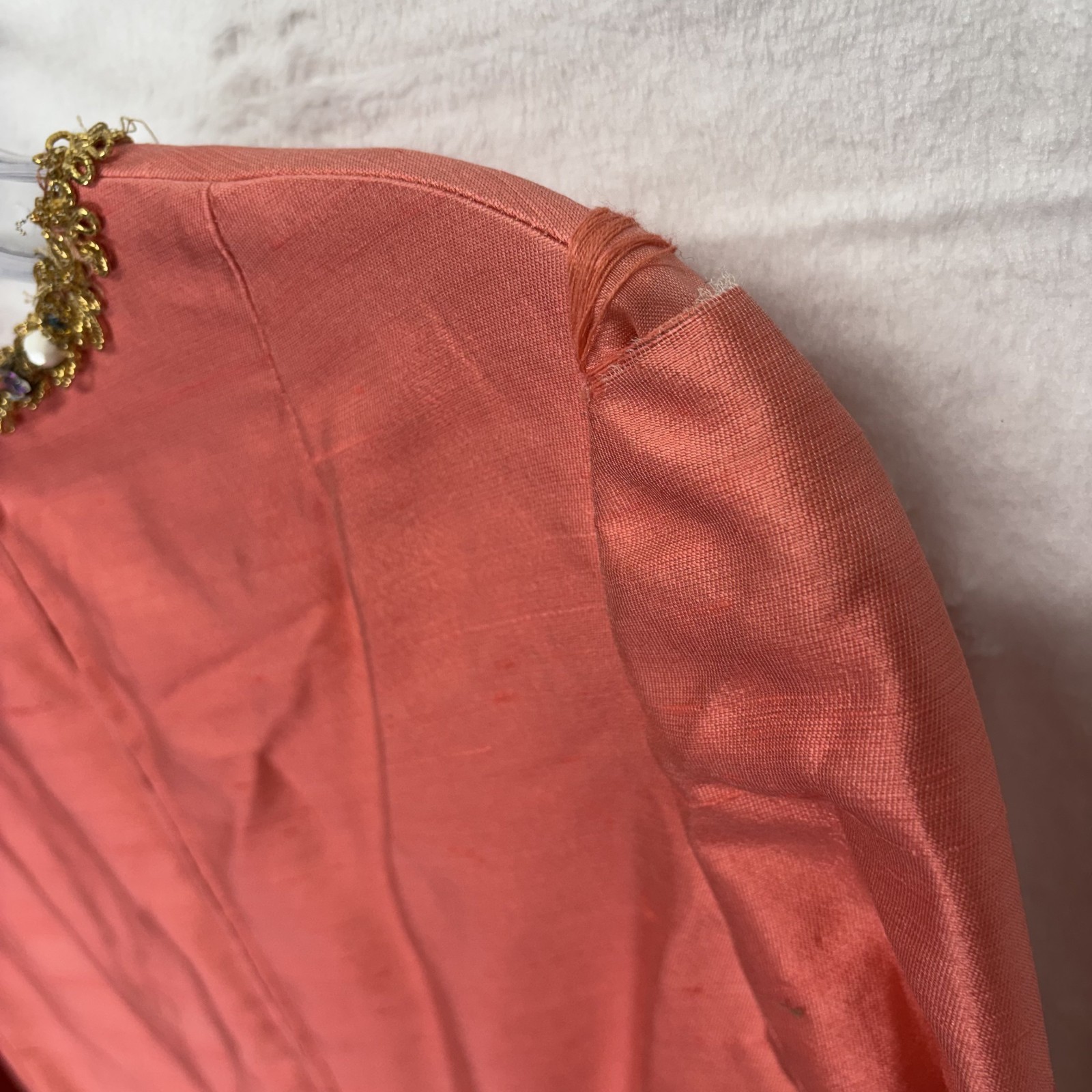 Vintage Gino Charles Dress Silk Wool Pink Beaded V Neck Mod Cocktail 60s Size 6