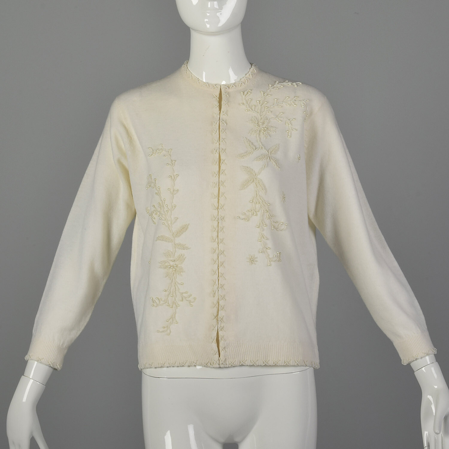 L 1950s Ivory Cardigan Pear Beaded Wedding Bridal Honeymoon Wool Sweater 50s VTG