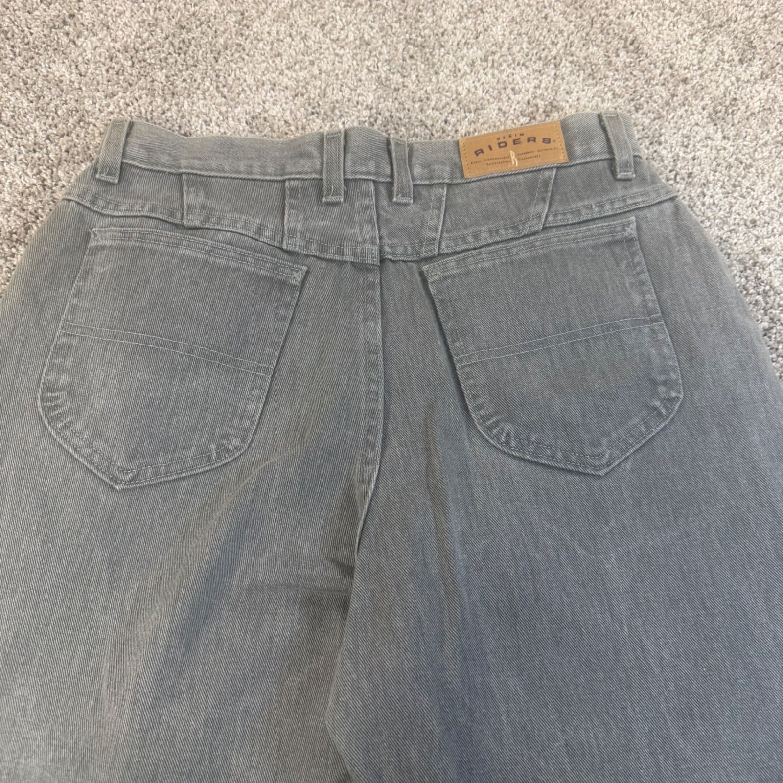 Vintage Lee Riders Gray High Waisted Mom Jeans Tapered Leg Made in USA 30