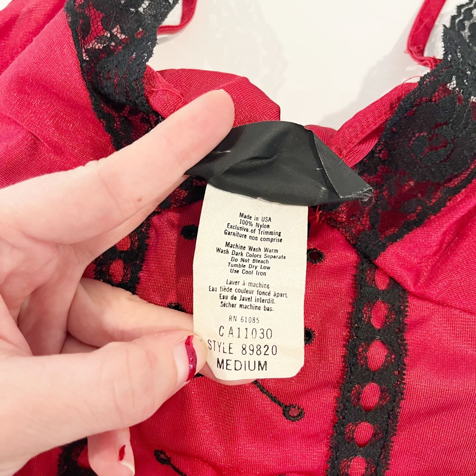Vintage Faux Corset Lace Trim Camisole Tank Top Lingerie Y2K 90s Red USA MEDIUM
