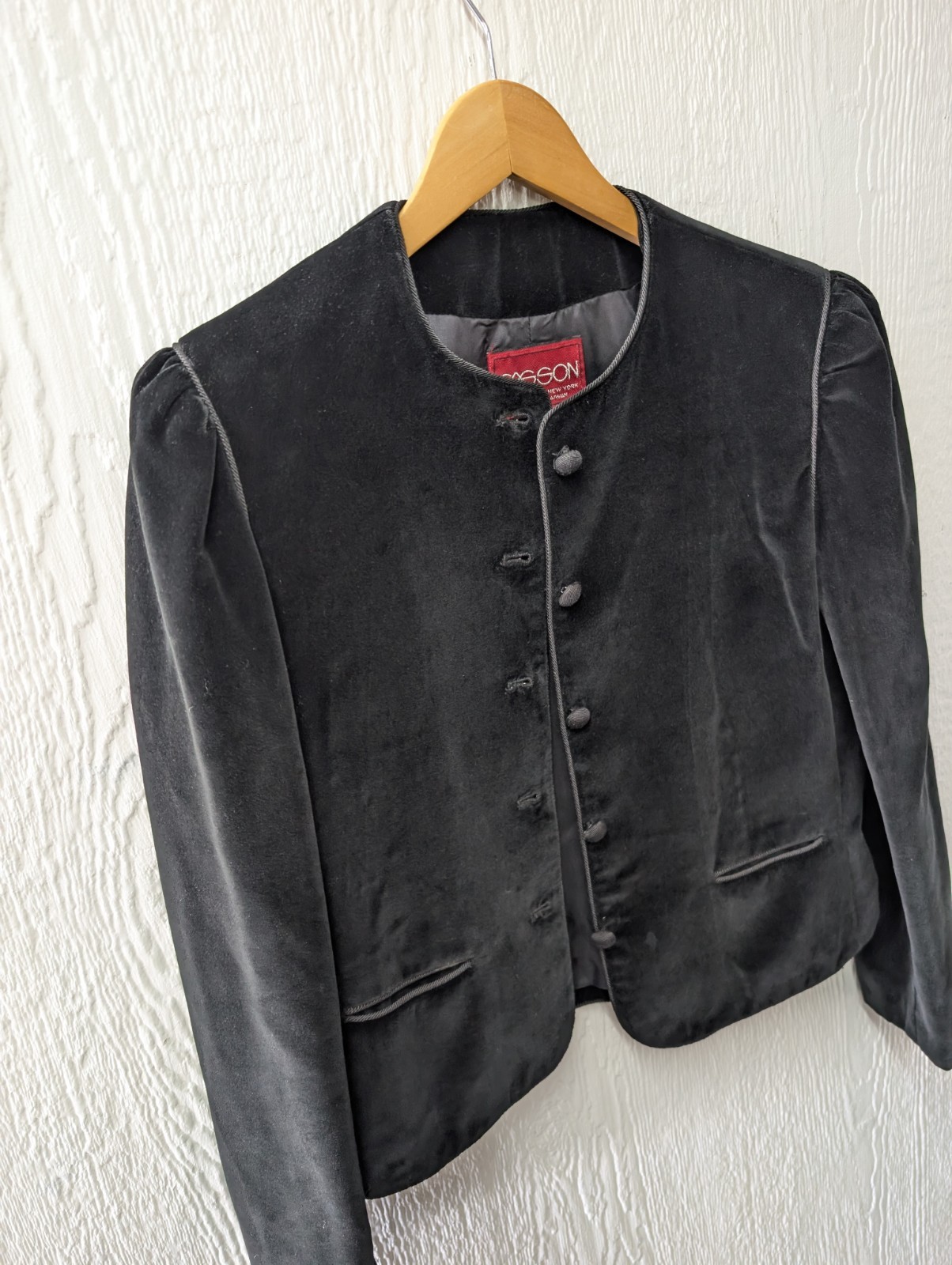 Vintage 80s Sasson Black Velvet Jacket Blazer Whimsigoth Glam Punk Retro 10/11