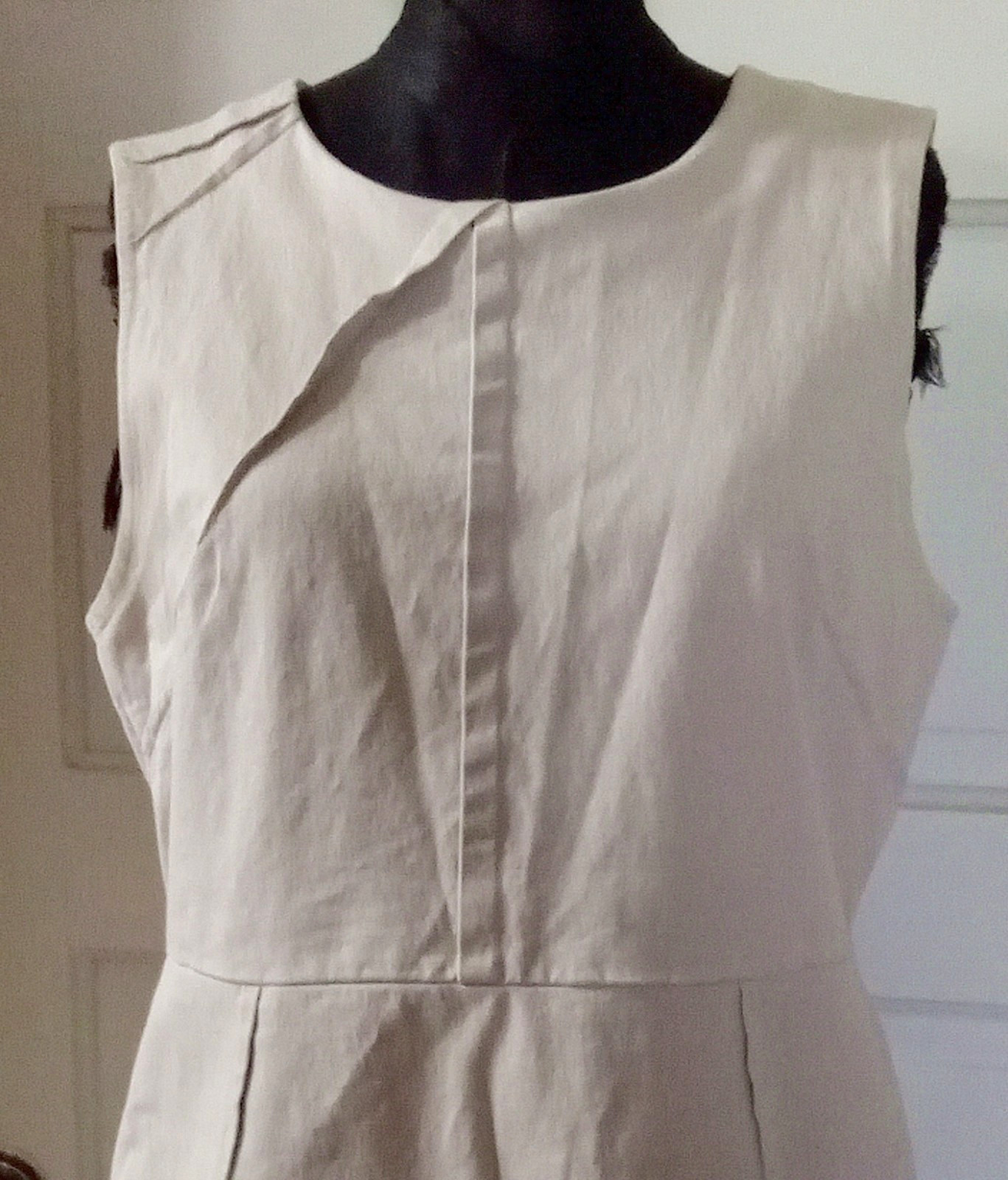 90’s BANANA REPUBLIC Pintuck Tan Fitted Denim Dress 14