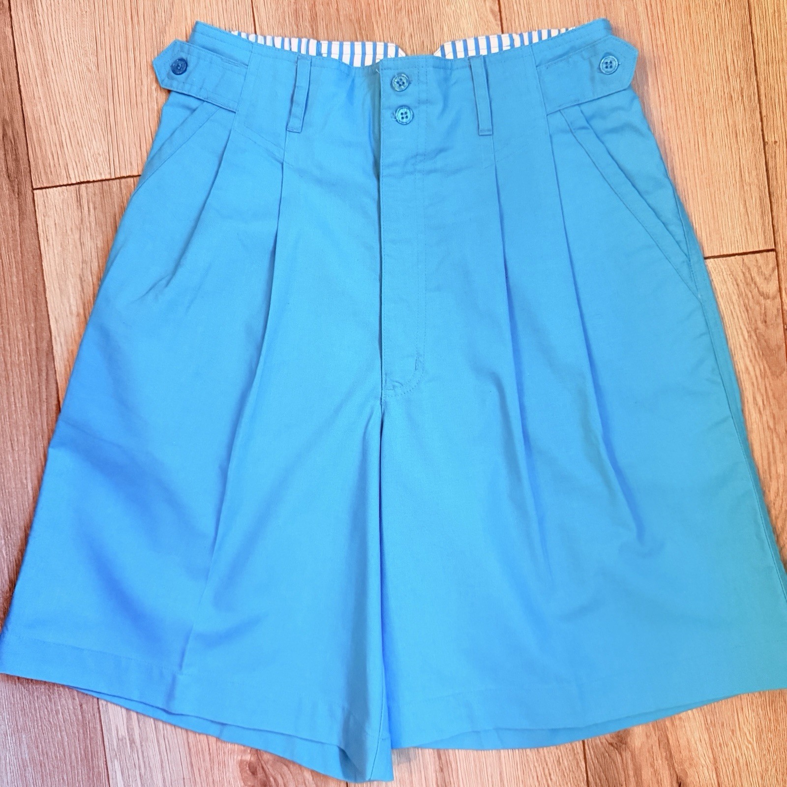 Vintage 90s High Waist Pleated Mom Shorts Blue 26″ Waist American Weekend