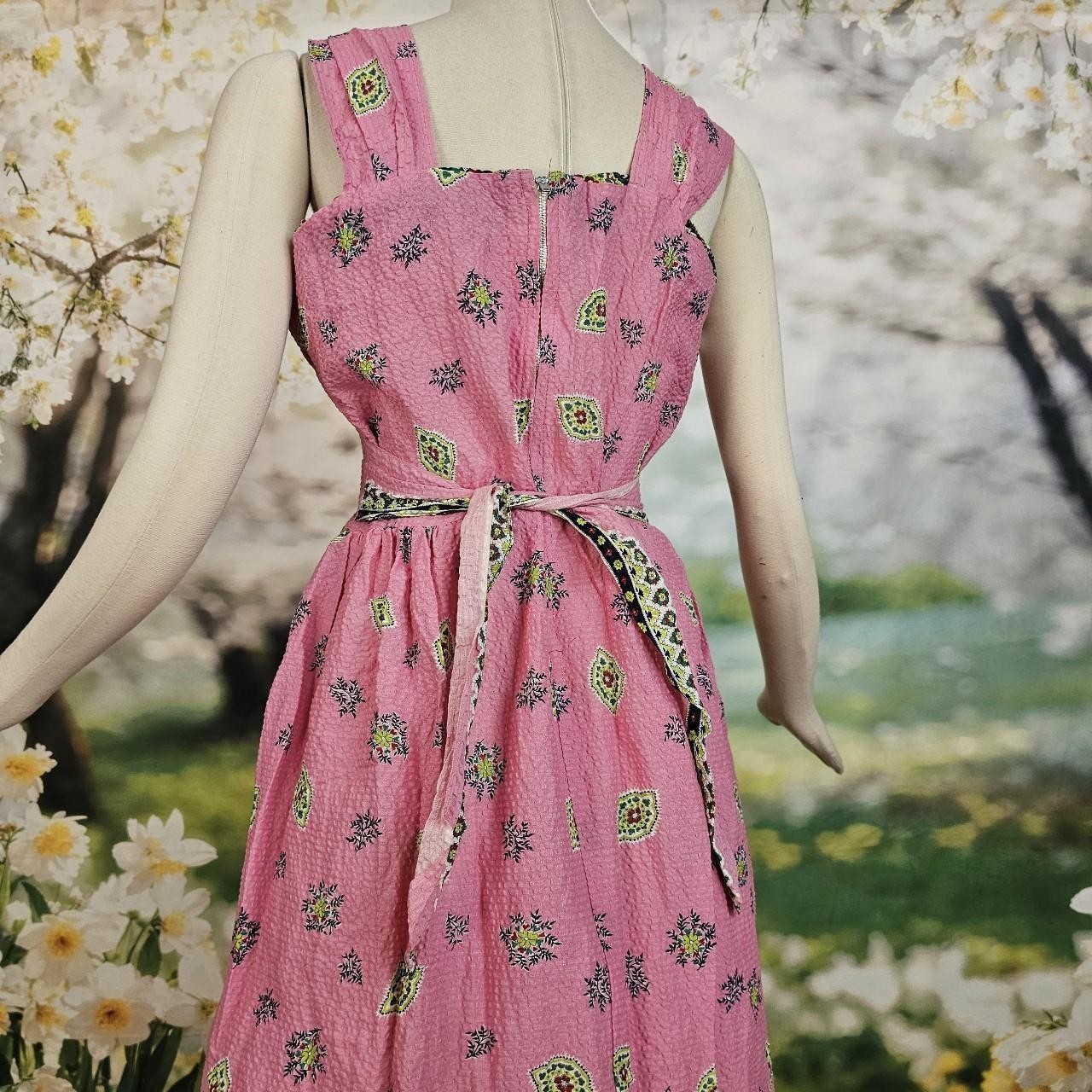 Vintage 1950s Searsucker Bright Pink & Green Floral Dress Lace Trim Sleeveless