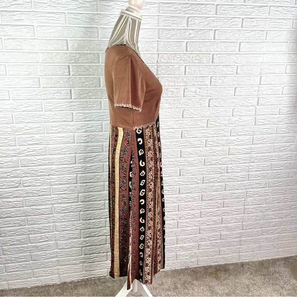 Vintage Parahero Patterned Striped Maxi Dress Brown Black Cream Size Small
