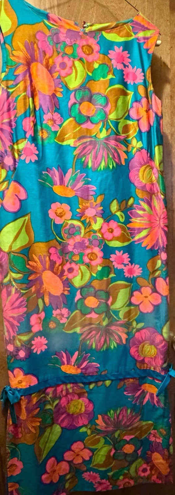 Vintage 60s 70s Hawaii M Bright Floral Print maxi Dress Multi Vibrant Colors