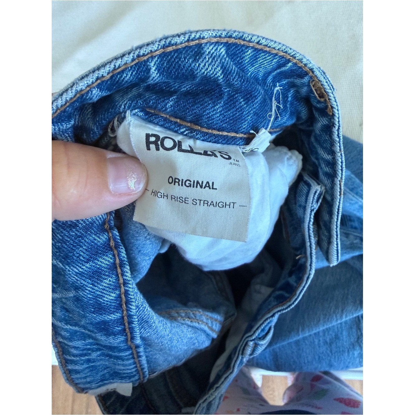 ROLLA’S High Rise Light Wash Straight Leg Jeans – Blue