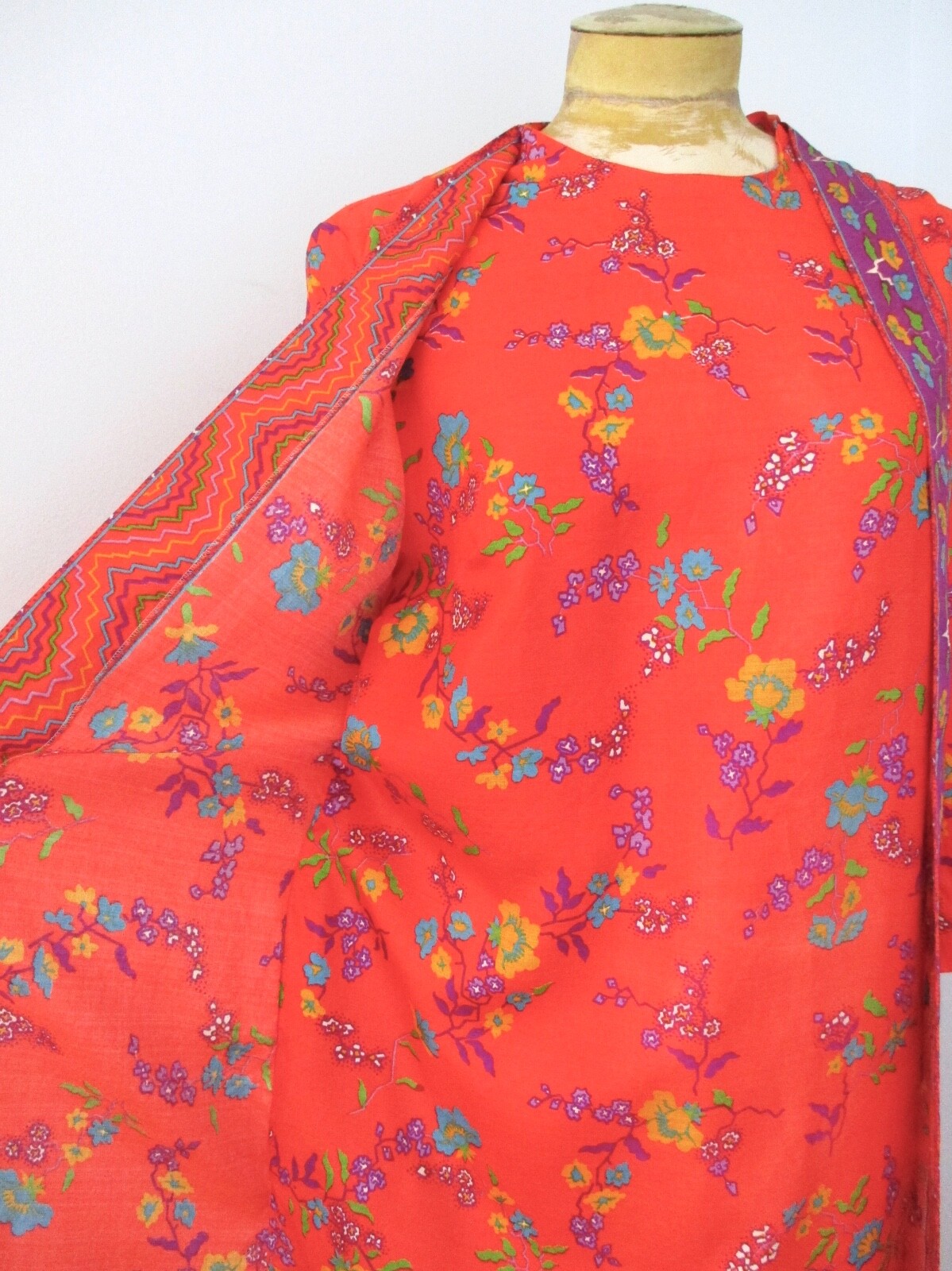 Vtg 60s 70s Tomato Red Purple Silky Maxi Robe Loungewear Pocket Layered Duster M