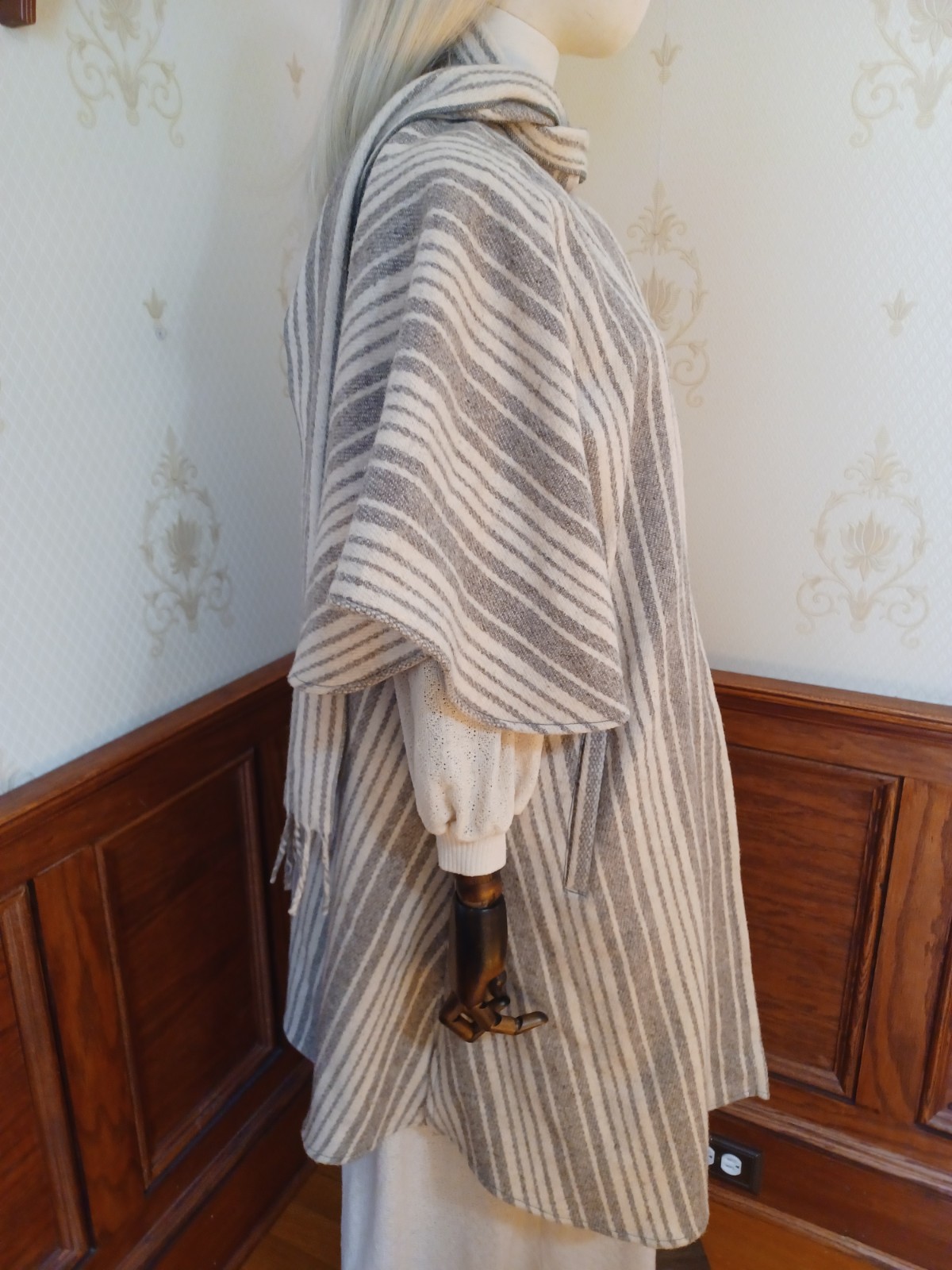 Vintage 1960s/1970s Grey Stripe Wool Boho Victorian Cottagecore Cloak Coat