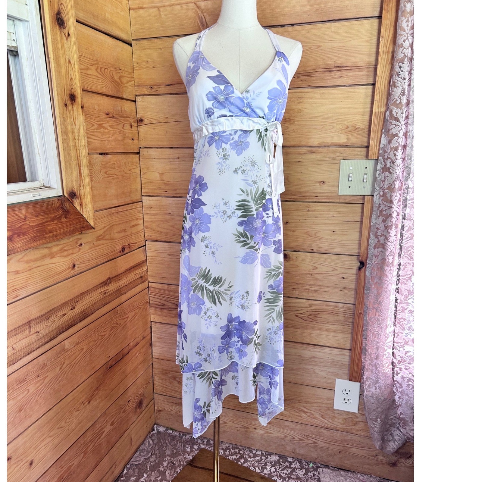 Vintage Halter Dress Womens Size 6 Purple Floral Handkerchief Hem Midi Mariposa